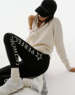 náhled Dámské legíny Perfect Moment leggings