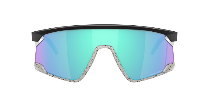detail Oakley BXTR