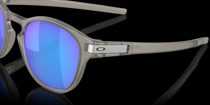 detail Oakley LATCH