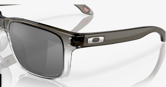 detail Oakley HOLBROOK
