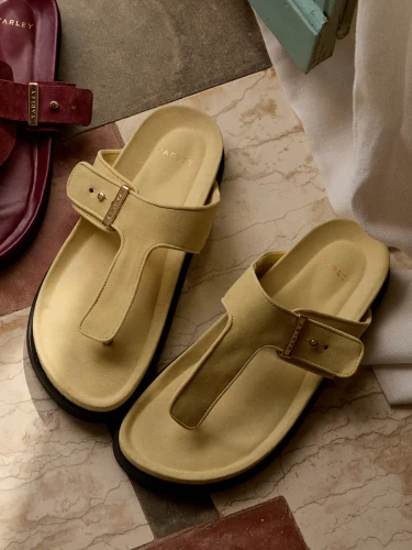 Dámské PANTOFLE Varley Aisne Toe Post Sandal Suede
