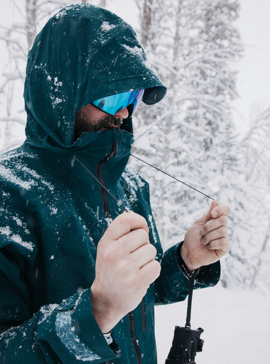 detail Pánská bunda BURTON M AK GORE CYCLIC JK