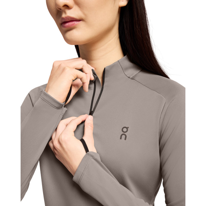 detail Dámské tričko ON Climate Shirt