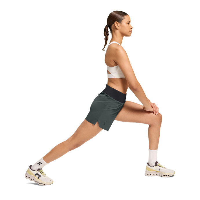 detail Dámské kraťasy ON 5