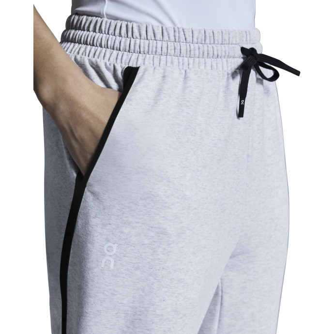 detail Dámské kalhoty ON Studio Joggers