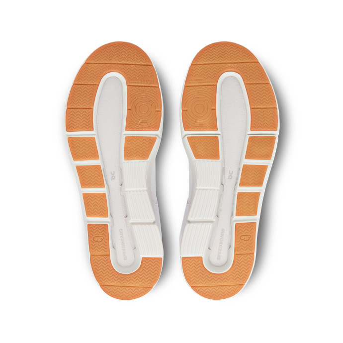 detail Dámské volnočasové boty ON THE ROGER Clubhouse Mid