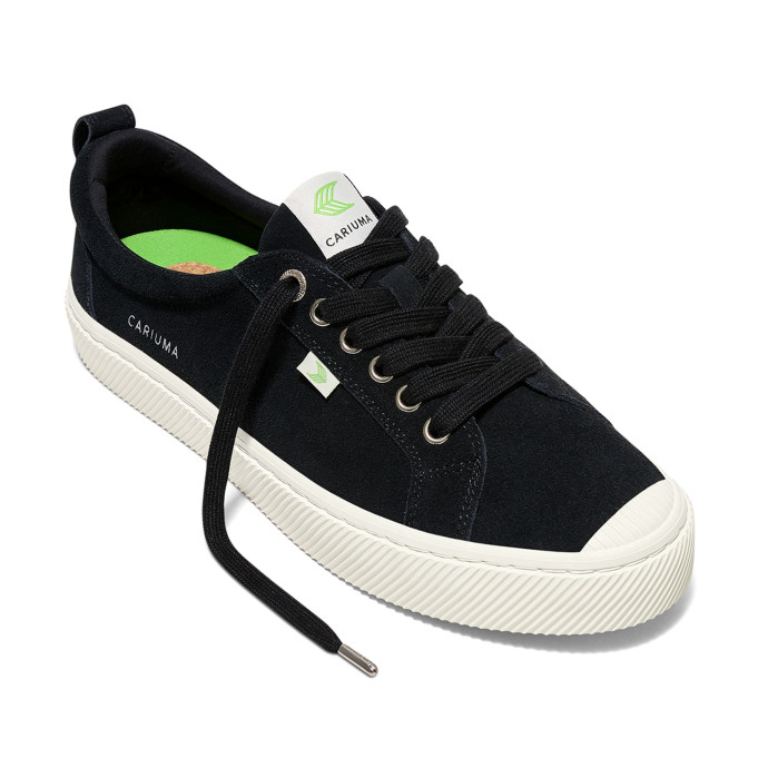 detail Dámské volnočasové boty Cariuma OCA Low Suede