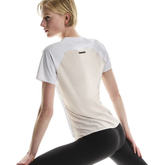 detail Dámské tričko ON Performance-T