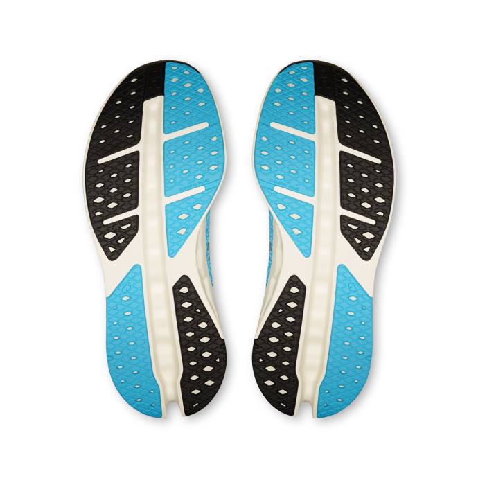 detail Dámské běžecké boty ON Cloudsurfer Max