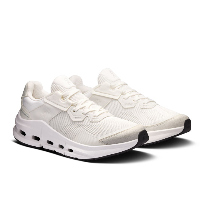 detail Dámské volnočasové boty ON Cloudnova Rift