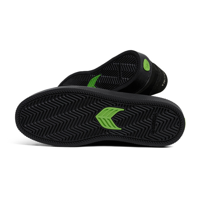 detail Pánské volnočasové boty Cariuma LUAN PRO Suede