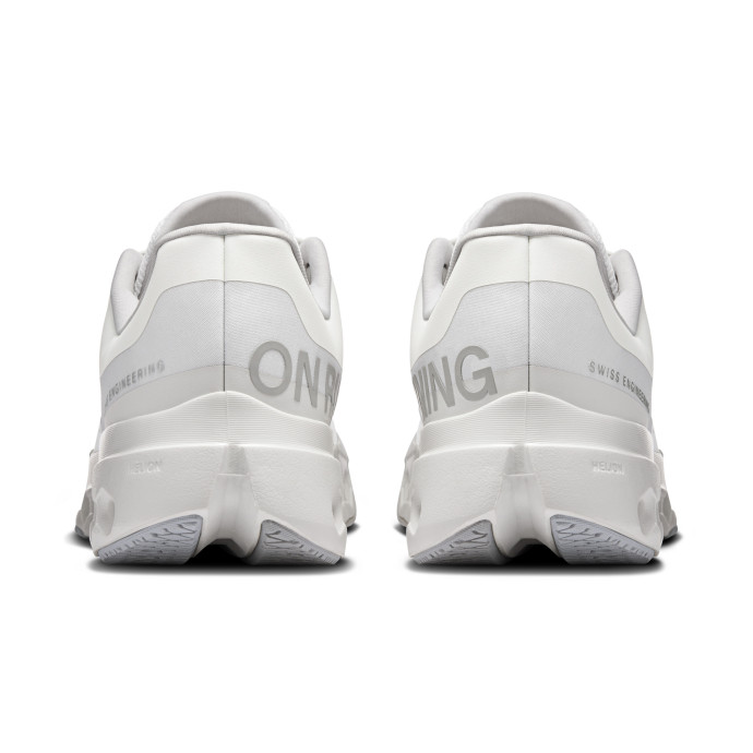 detail Pánské běžecké boty ON Cloudsurfer Next