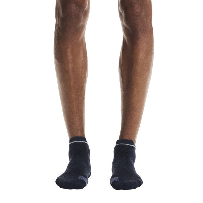 detail ON Performance Run Sock Low