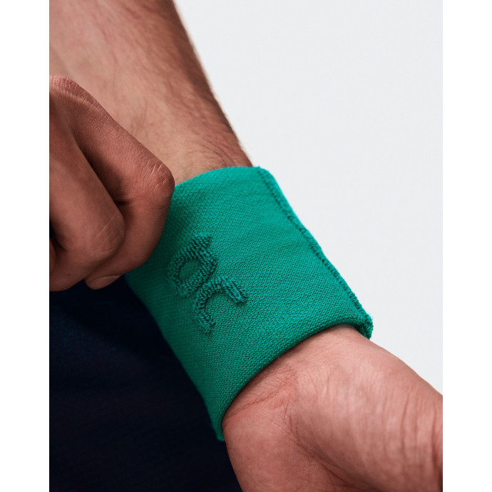 detail ON Courtside Wristband