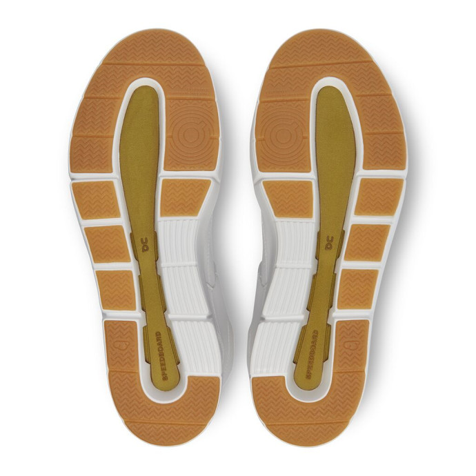 detail Pánské volnočasové boty ON THE ROGER Clubhouse Mid