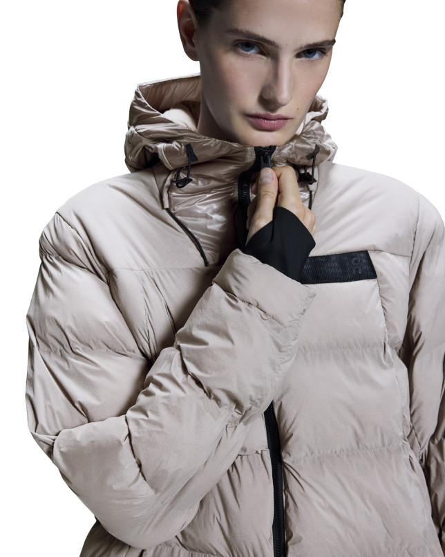 detail Dámská bunda ON Challenger Jacket