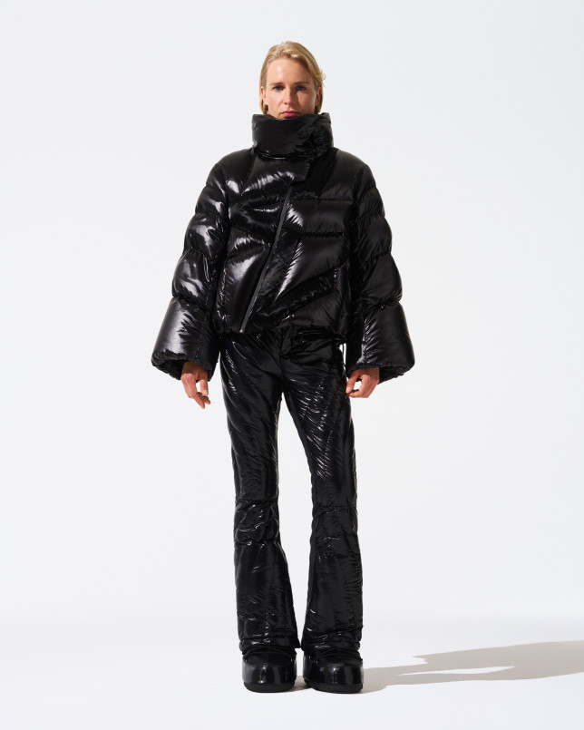 detail Dámská bunda Perfect Moment ariel ski bomber