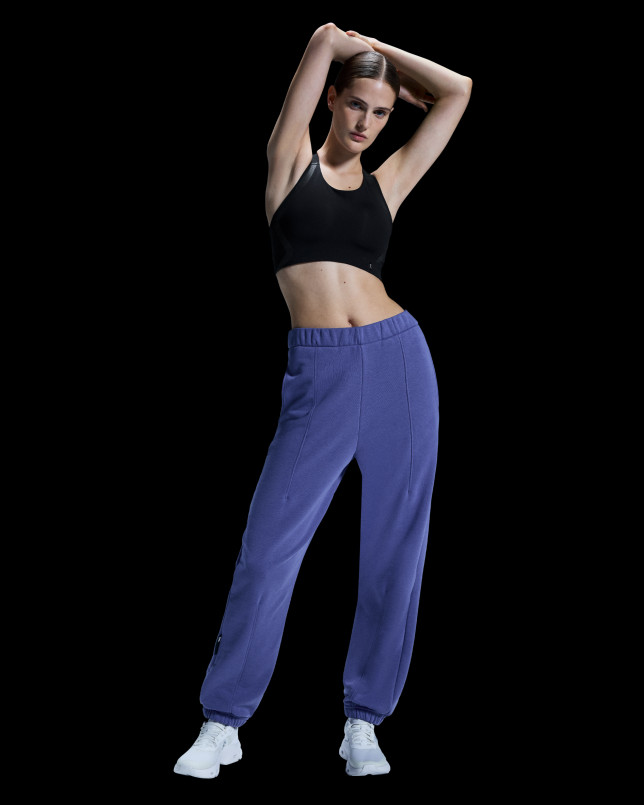 detail Dámské kalhoty ON Club Pants