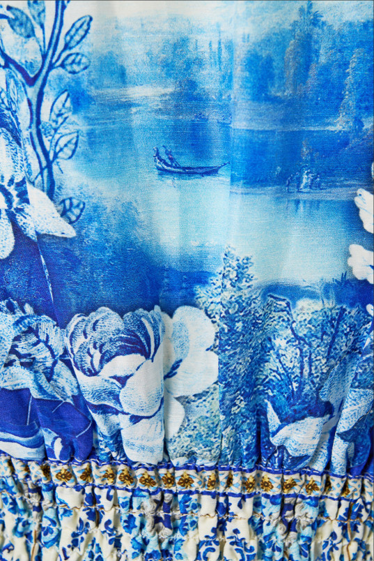 detail Dámské šaty Camilla BUTTON FRONT FRILL DRESS