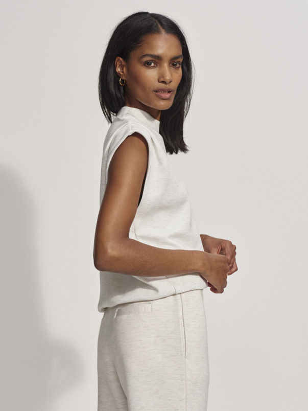 detail Dámská vesta Varley Otis Sleeveless Sweat