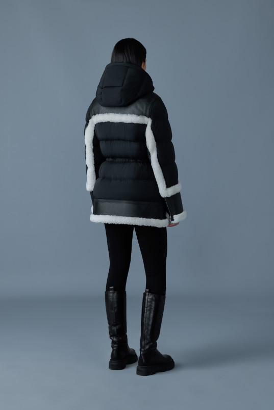 detail Dámská bunda MACKAGE LILIBETH