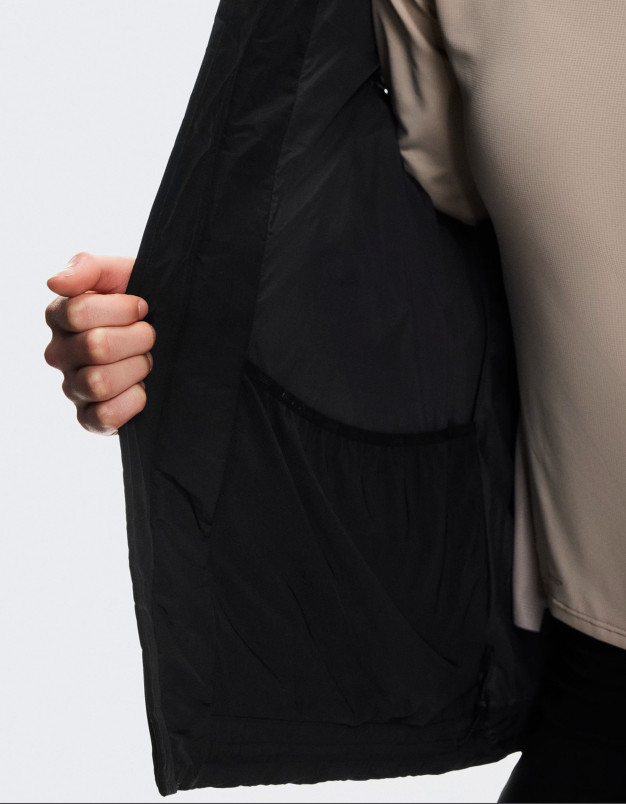 detail Dámská vesta ON All-Day Puffer Vest