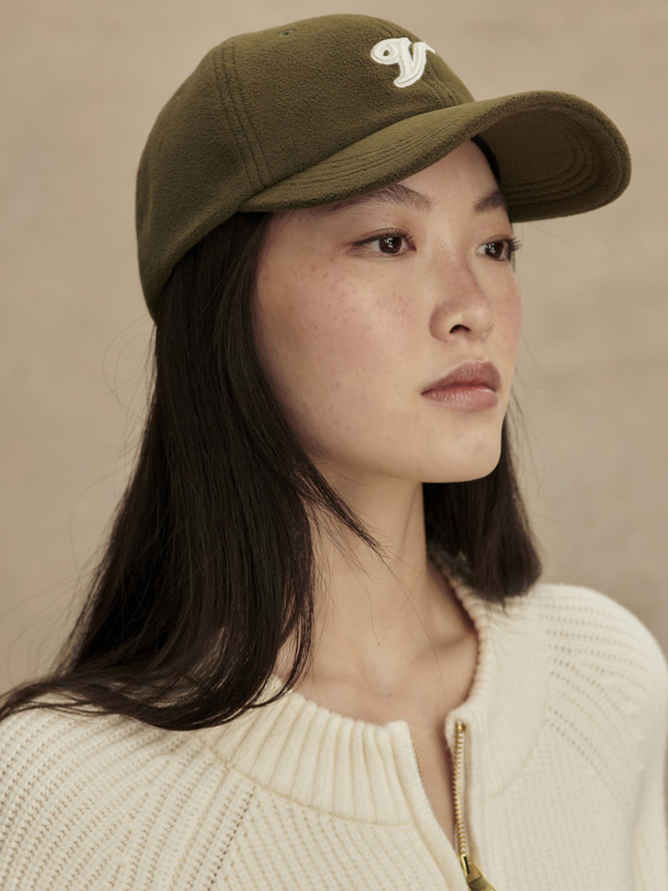 detail Dámská kšiltovka Varley Raina Fleece Cap