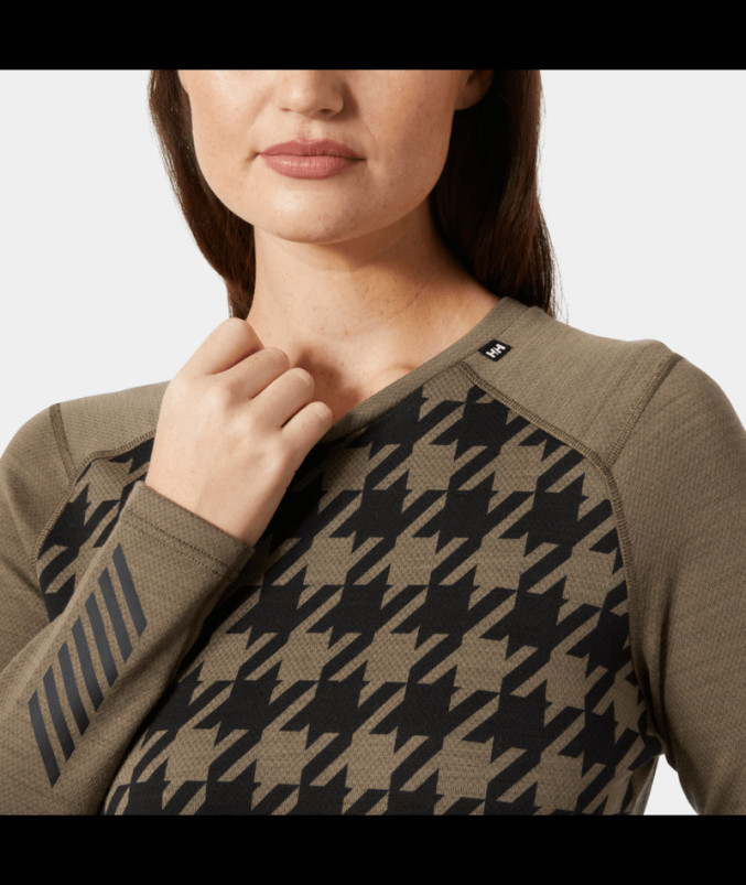 detail Dámské tričko Helly Hansen W LIFA MERINO MIDW GRA CREW