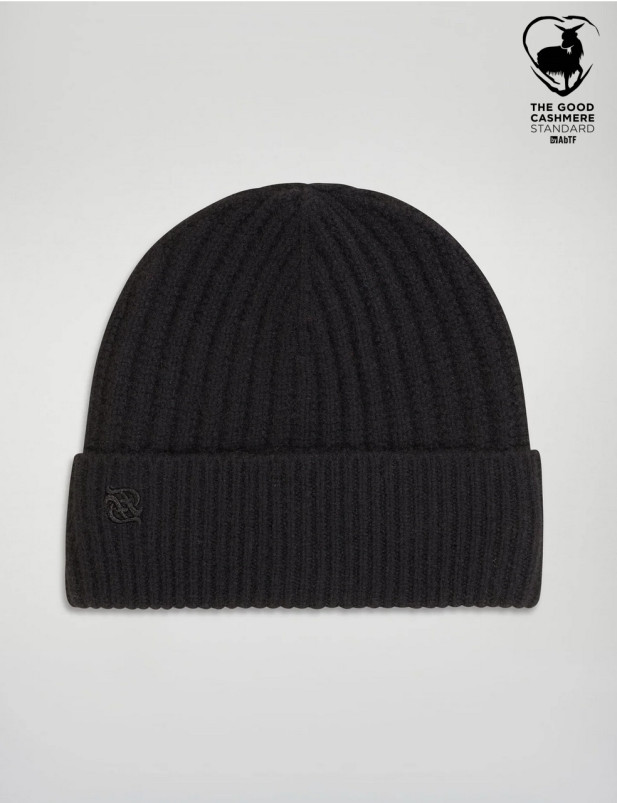 detail Dámská čepice FROM FUTURE BONNET A REVERS