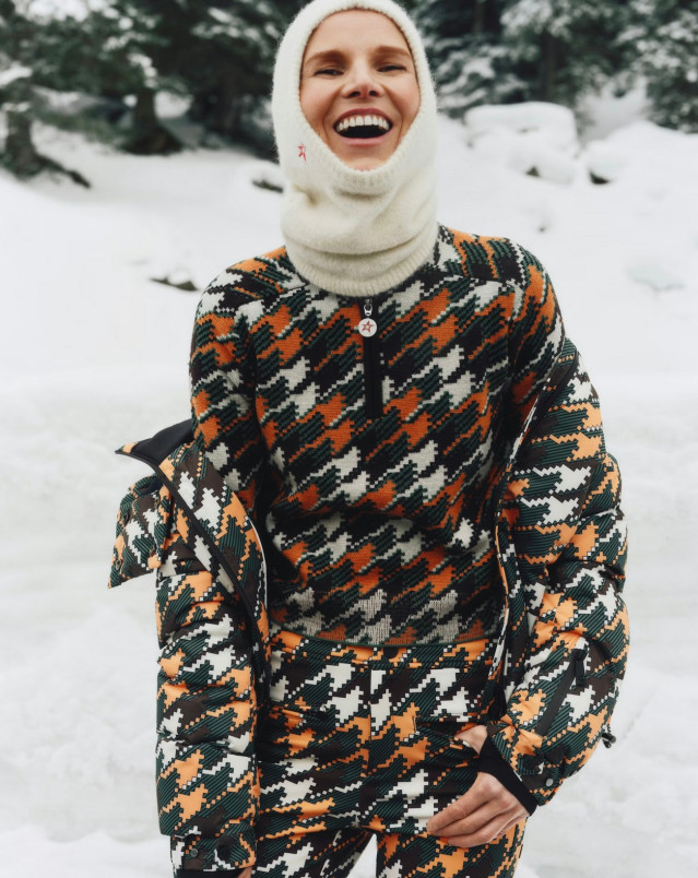 detail Dámský svetr Perfect Moment la tour sweater - print