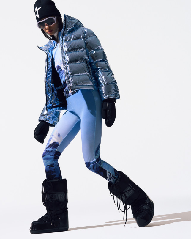 detail Dámský rolák Perfect Moment 1/4 zip base layer top