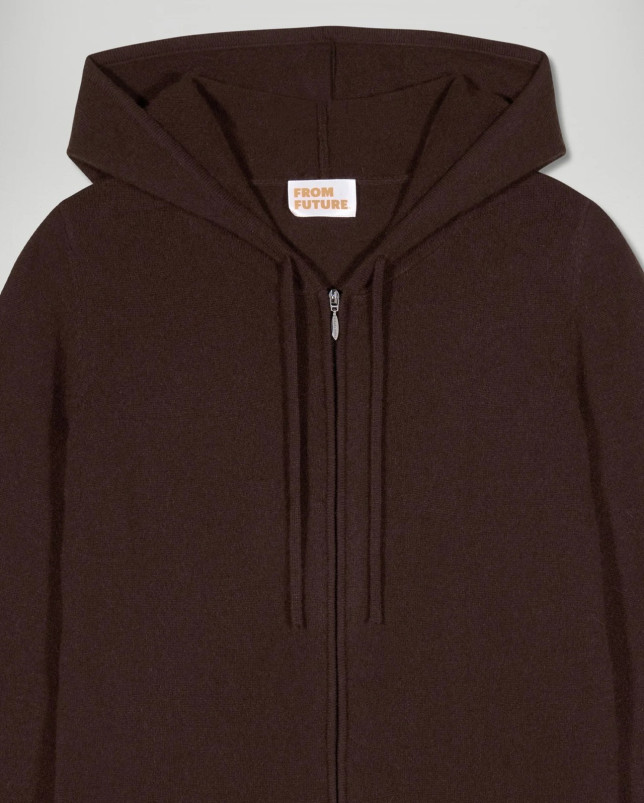 detail Dámská mikina FROM FUTURE HOODIE CHOCOLAT