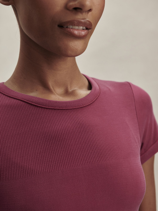 detail Dámské tričko Varley Casper Seamless Tee