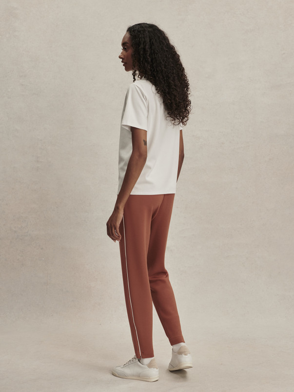 detail Dámské tričko Varley Stevie Branded Tee