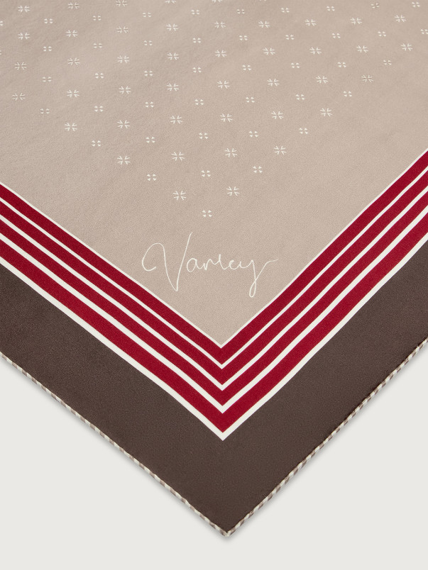 detail Dámské ŠÁLY Varley Silk Signature Scarf