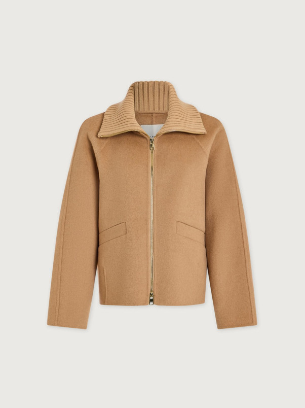 detail Dámská bunda Varley Darnley Short Jacket