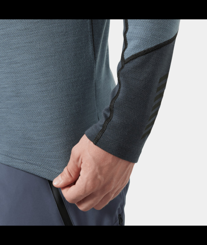 detail Pánské tričko Helly Hansen LIFA MERINO MIDWEIGHT CREW