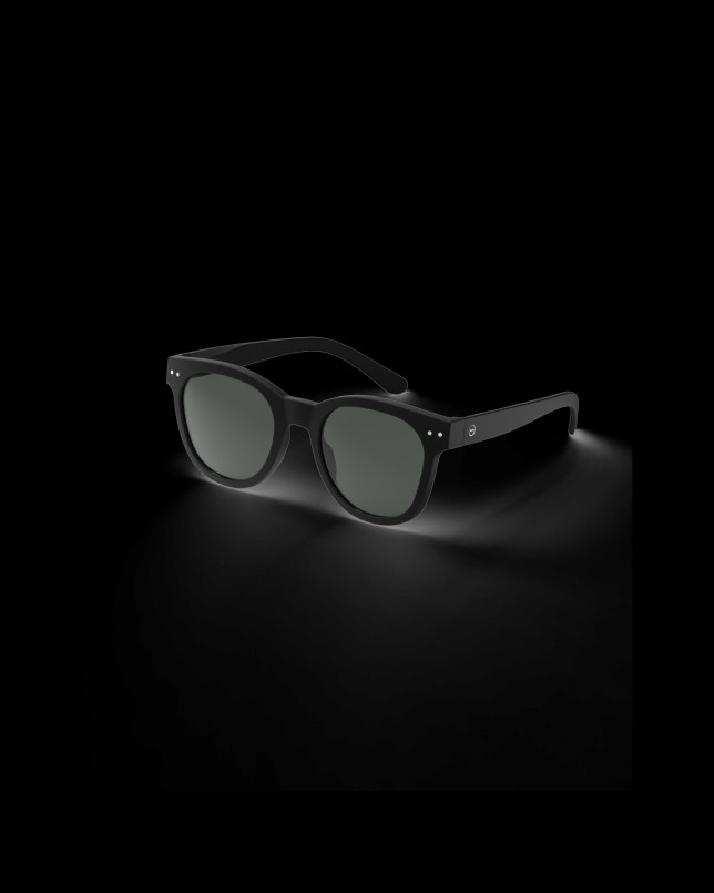 detail IZIPIZI SUN N