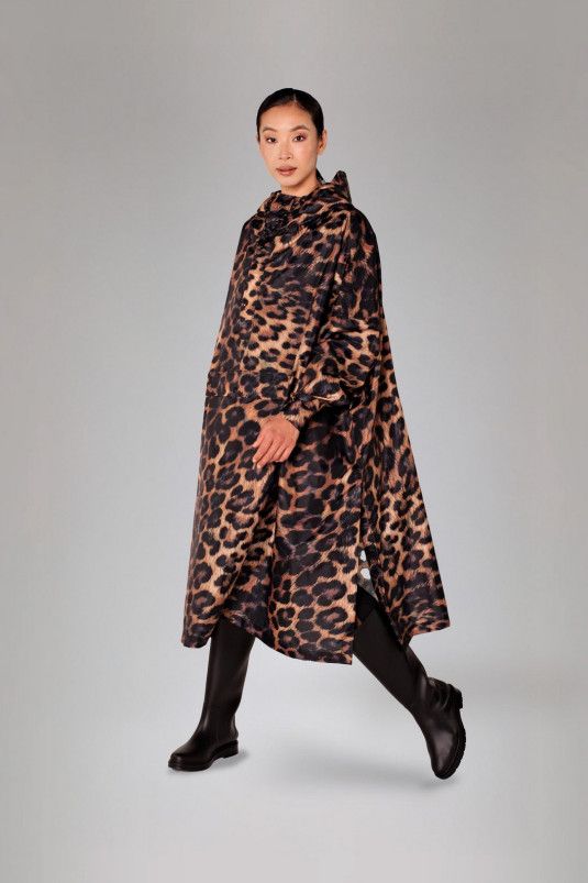 detail Dámská pláštěnka Rainkiss Dark Leopard - Rain Poncho