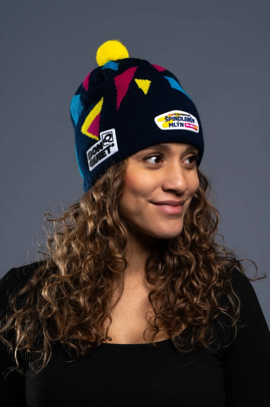 detail Zimní čepice s bambulí WORLD CUP FANS 