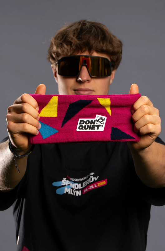 detail Zimní čelenka WORLD CUP FANS 