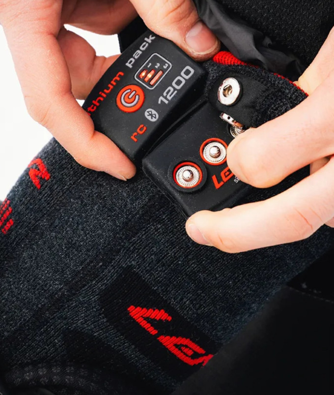 detail vyhřívané ponožky LENZ 5.1 Toe Cap®