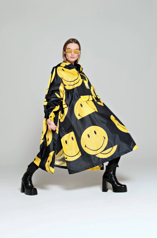 detail Unisex pláštěnka Rainkiss All Smiles x Smiley - Rain Poncho