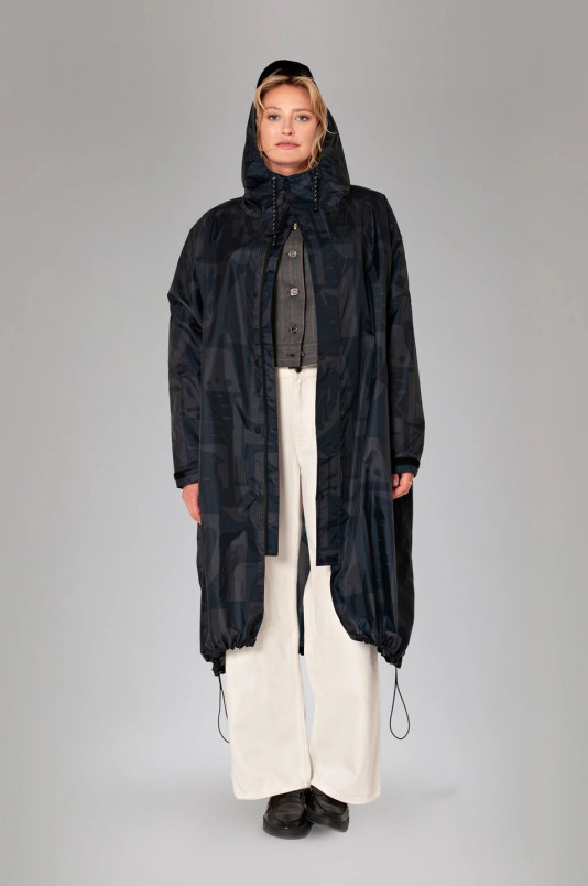 detail Rainkiss Back to Black - Rain Coat