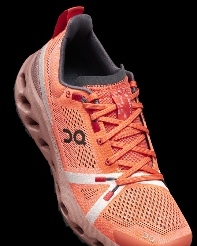 detail Dámské běžecké boty ON Cloudsurfer Trail