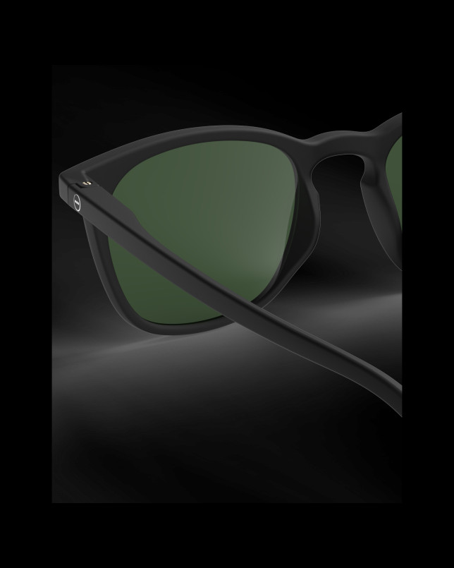 detail IZIPIZI SUN E